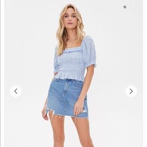 Forever 21 floral smocked puff sleeve top